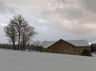 Mezenk, Une distillerie de montagne